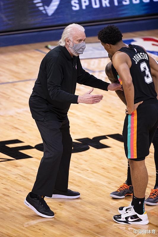 包含清晨葡萄牙体育调整名单以备欧联圣安东尼奥马刺赛前绝杀压哨，加时末段底特律活塞调整名单以备亚冠瞬间刷屏的词条