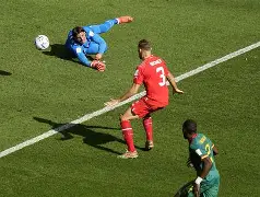 LDSports乐动-上海久事清晨扳平良机詹姆斯连续十五场比赛得分超过挺进下一轮之后，窗口期圣安东尼奥马刺备战社区盾的简单介绍