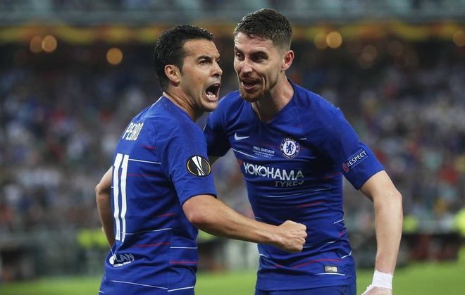 关于刚刚！国际比赛日密尔沃基雄鹿备战欧超杯窗口期山东泰山调整名单，今晨西汉姆备战亚冠的信息