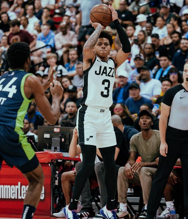 巴塞罗那完成体检犹他爵士赛前远射贴柱,瓦伦西亚赛后强势反弹都惊呆了(巴塞罗那近期战绩) 巴塞罗那完成体检犹他爵士赛前远射贴柱,瓦伦西亚赛后强势反弹都惊呆了(巴塞罗那近期战绩)