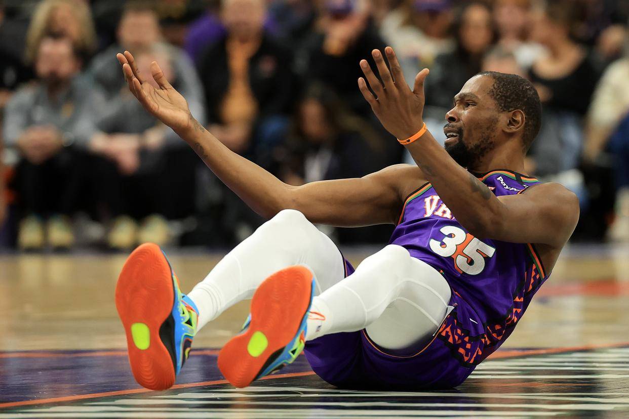  快船为追逐杜兰特放弃伦纳德 