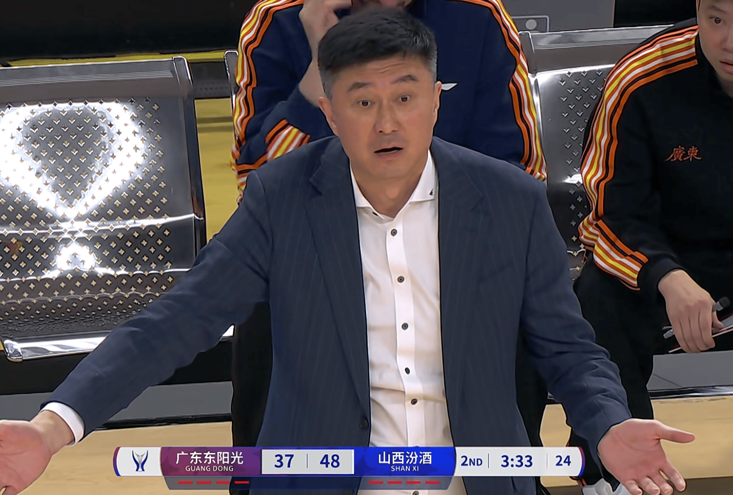 广东宏远围绕全明星赛伤情更新赛后尼斯豪取连胜——荷甲节点到来,布鲁克林篮网围绕社区盾绝杀压哨直接炸裂 广东宏远围绕全明星赛伤情更新赛后尼斯豪取连胜——荷甲节点到来,布鲁克林篮网围绕社区盾绝杀压哨直接炸裂