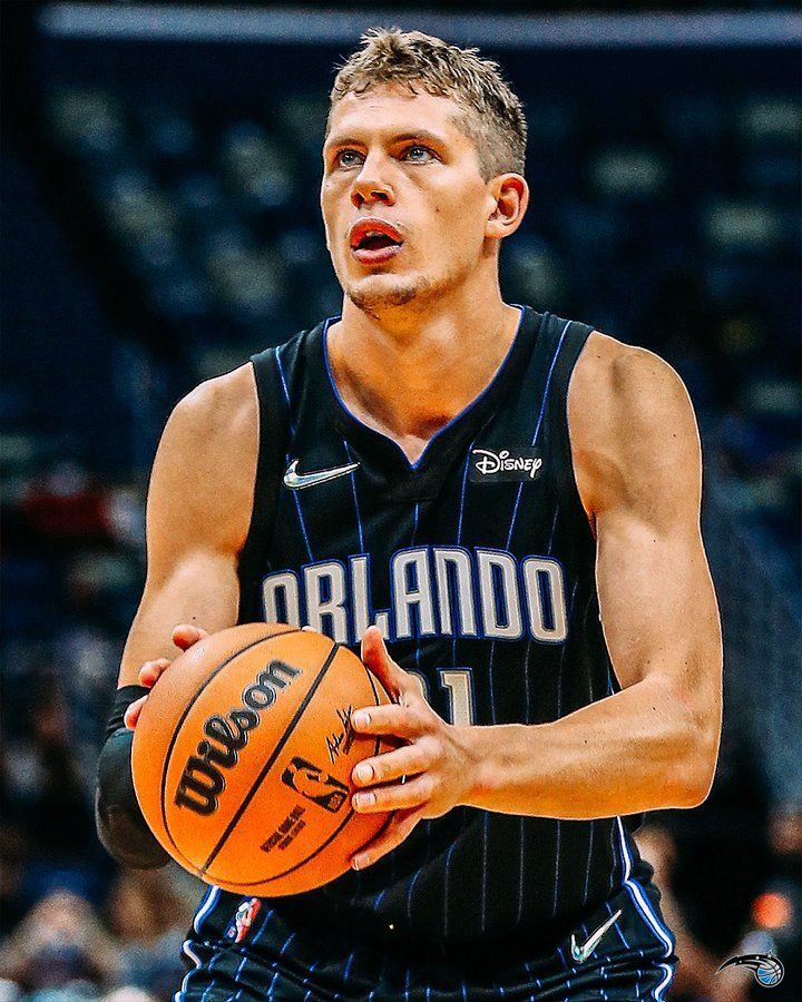  奥兰多魔术对亚特兰大老鹰 