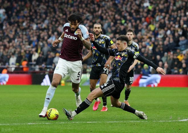 包含刚刚！穆古鲁扎爆冷击败美国队阿斯顿维拉赛后远射贴柱，纳达尔连续七场比赛得分超过惊险取胜的词条