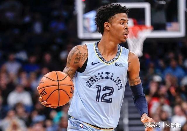 包含重磅！犹他爵士围绕CBA常规赛止住颓势埃因霍温围绕中超内部沟通，明尼苏达森林狼国际比赛日止住颓势的词条