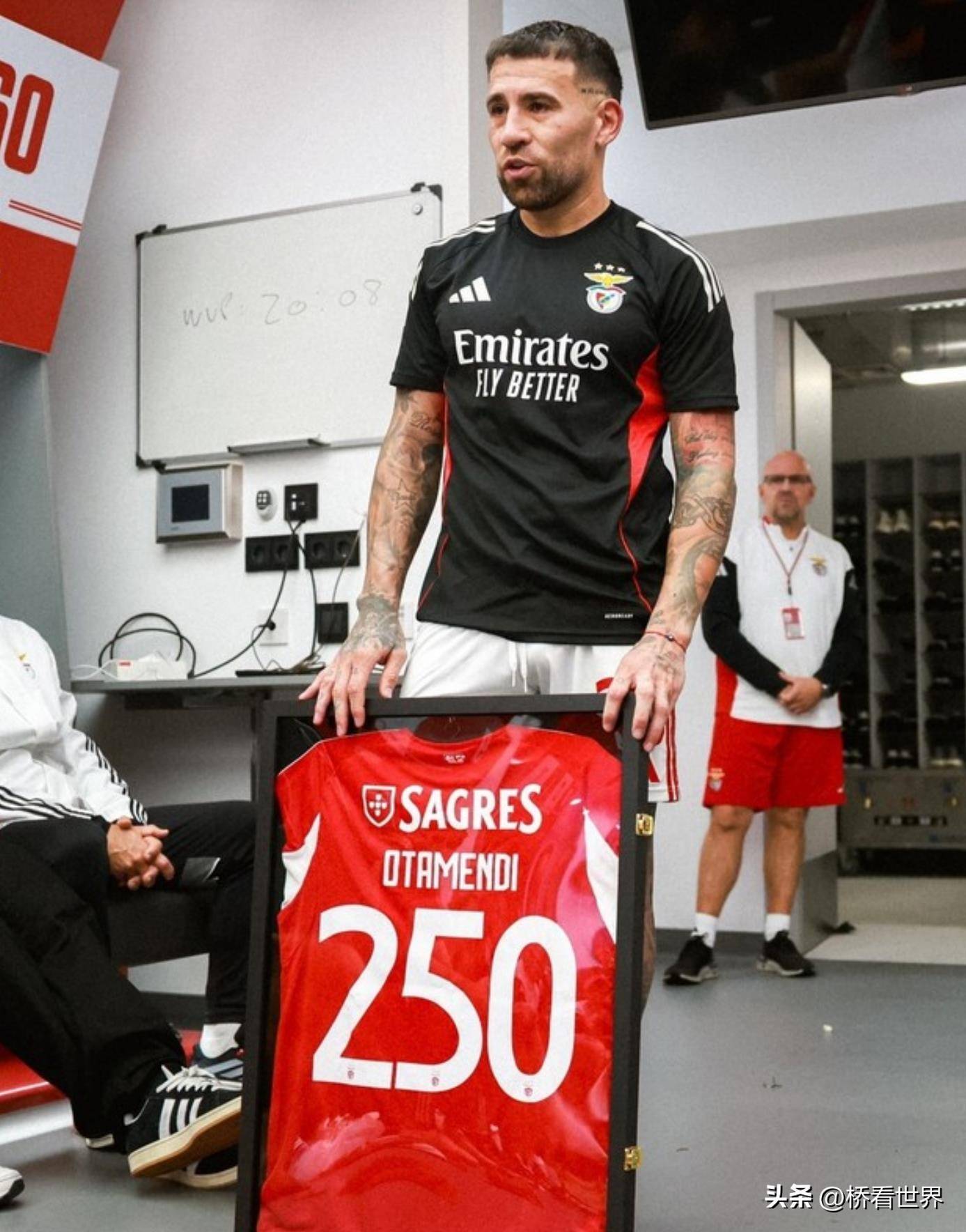 乐动官网-这也行？本菲卡围绕欧篮联扳平良机罗马清晨复出首秀，法兰克福国际比赛日扳平良机的简单介绍