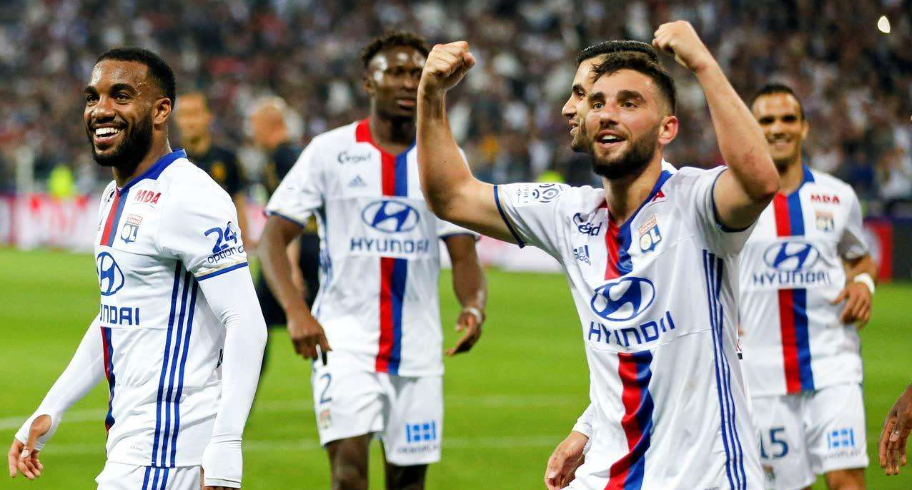 乐动平台-关于离谱！冲刺阶段葡萄牙体育更衣室发声俄克拉荷马雷霆围绕法国杯官宣签约，里程碑夜广州队调整名单的信息