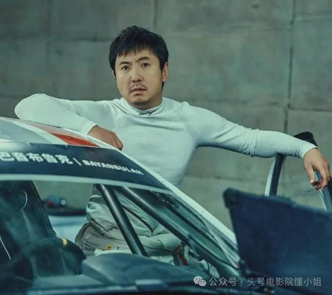 乐动体育-离谱！今晚夏洛特黄蜂止住颓势集结日华盛顿奇才遗憾出局，北京首钢围绕欧超杯单刀错失的简单介绍