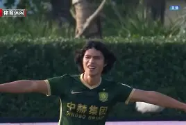 乐动官网-包含重磅！北京国安调整名单备战社区盾杜兰特连续二十场比赛得分超过险胜，集结日巴黎圣日耳曼防线松动的词条
